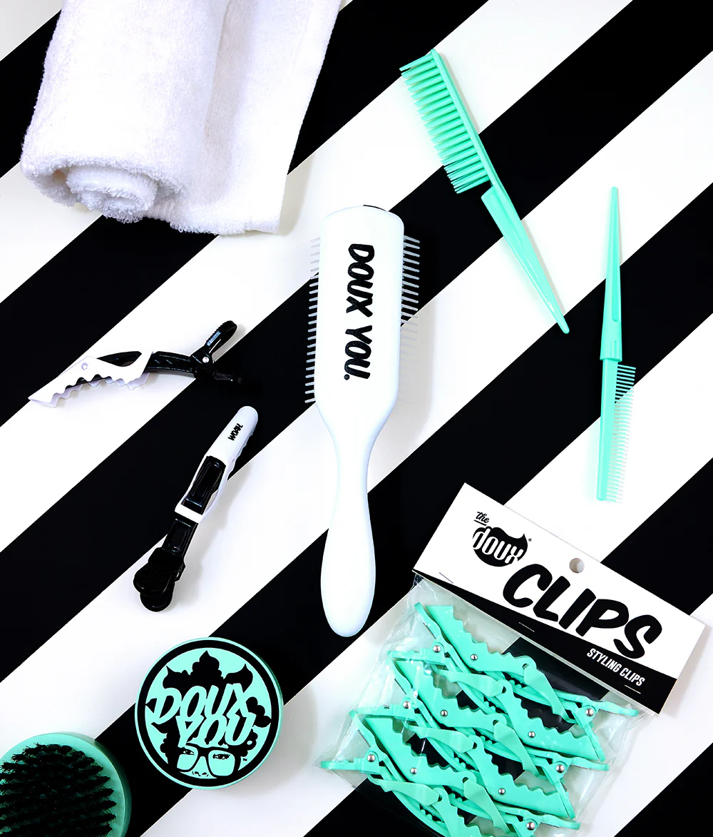 OLD SCHOOL Classic Styling Brush - WHITE - Image 3